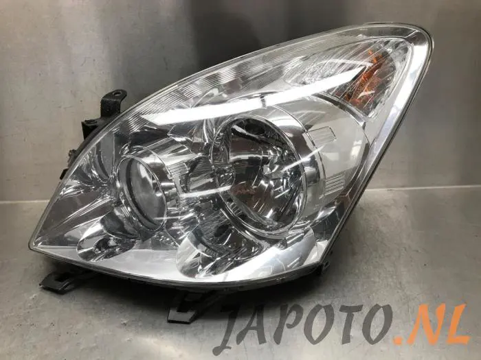 Reflektor lewy Toyota Corolla Verso