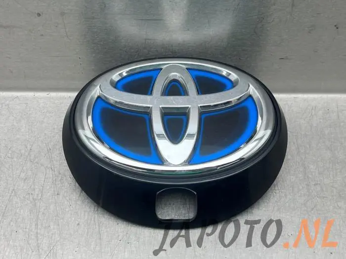 Uchwyt tylnej klapy Toyota Corolla