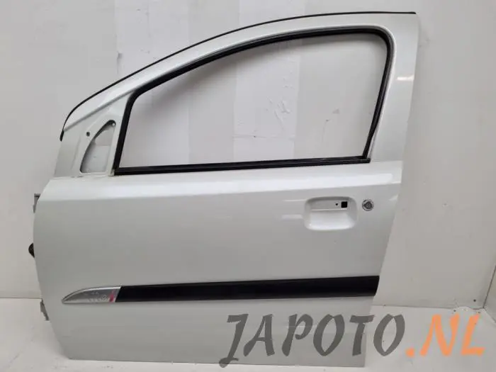 Drzwi lewe przednie wersja 4-drzwiowa Suzuki Alto
