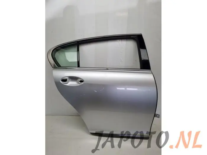 Drzwi prawe tylne wersja 4-drzwiowa Lexus GS 300 02-