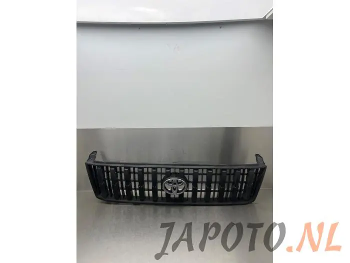 Grill Toyota Landcruiser