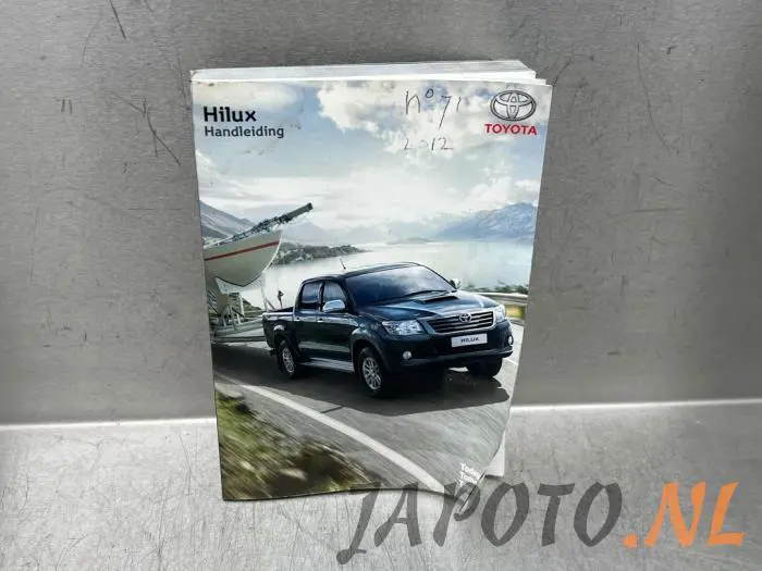 Instrukcja Toyota Hilux