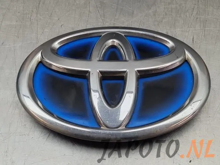 Emblemat Toyota Auris